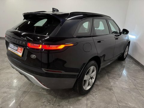 Land Rover Range Rover Velar 2.0 D240 R-dynamic Black #6