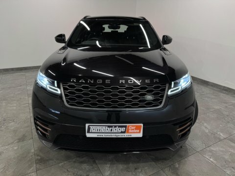Land Rover Range Rover Velar 2.0 D240 R-dynamic Black #2