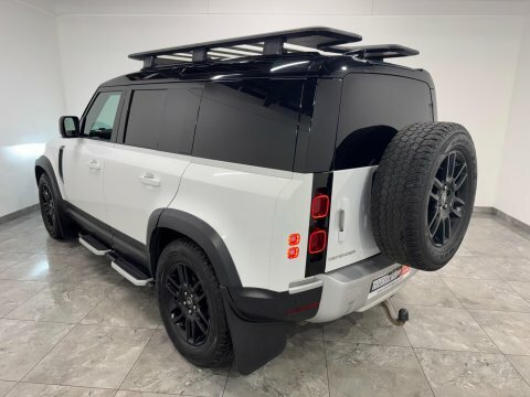 Land Rover Defender 3.0 D250 Mhev White #5