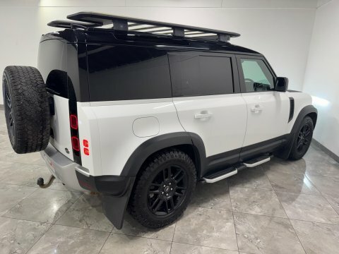 Land Rover Defender 3.0 D250 Mhev White #6