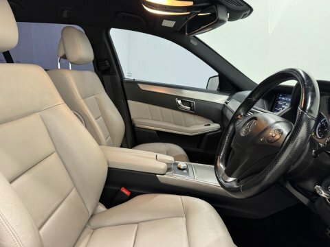 Mercedes-Benz E Class 1.8 E200 Cgi Blueefficiency Sport Cabriolet Tiptro White #10