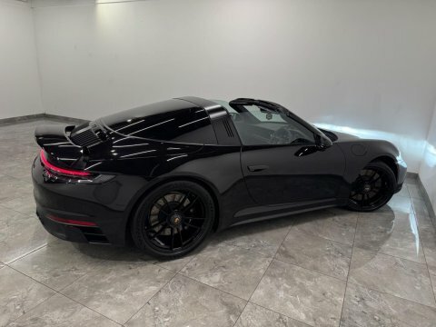 Porsche 911 911 Carrera Gts Grey #17