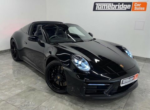 Porsche 911 3.0T 992 4 Blue