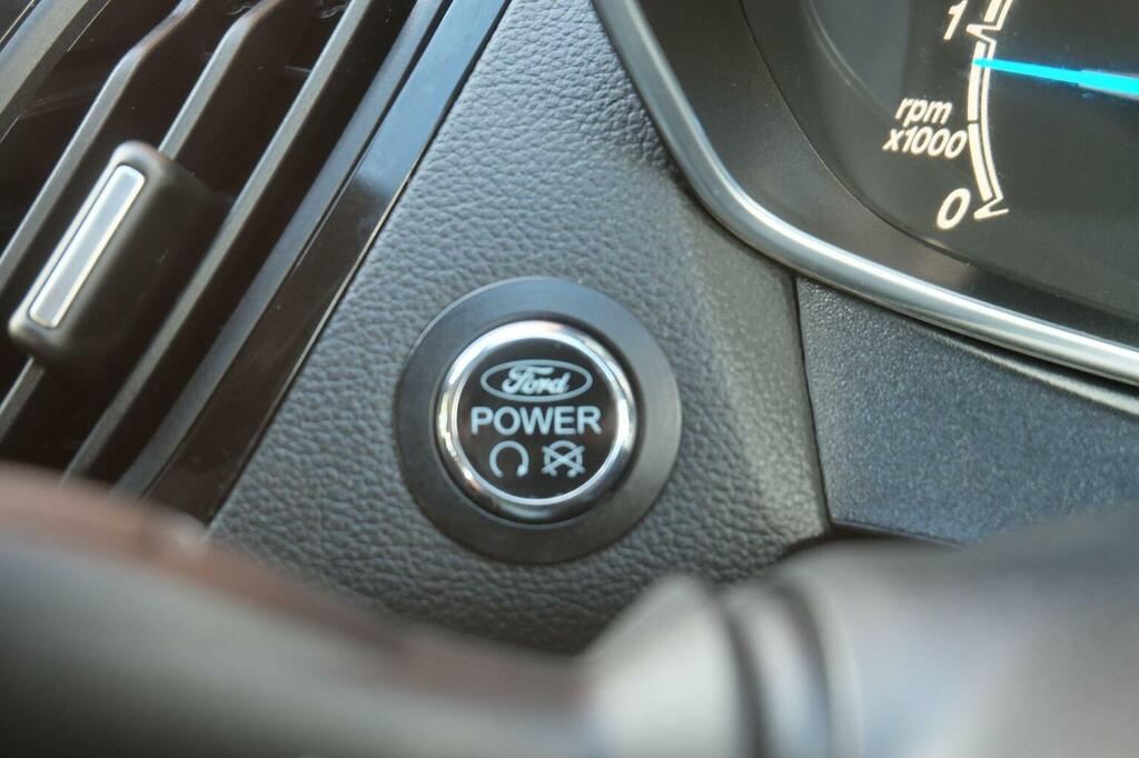Ford B-Max 1L Zetec Silver #22