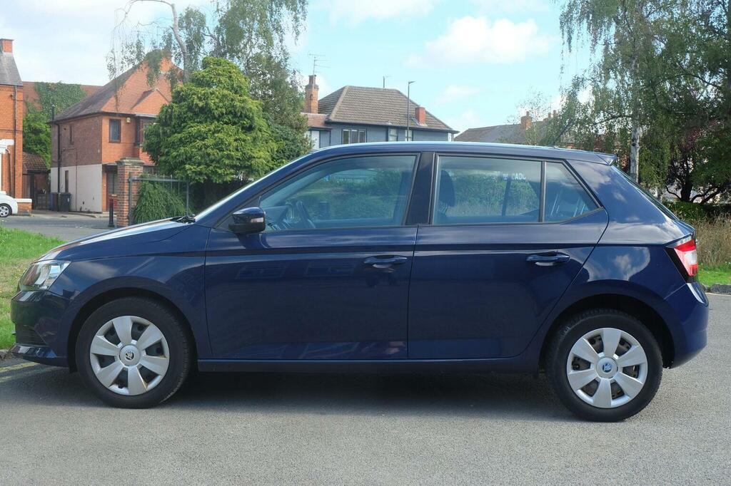 Skoda Fabia Colour Edition Blue #7