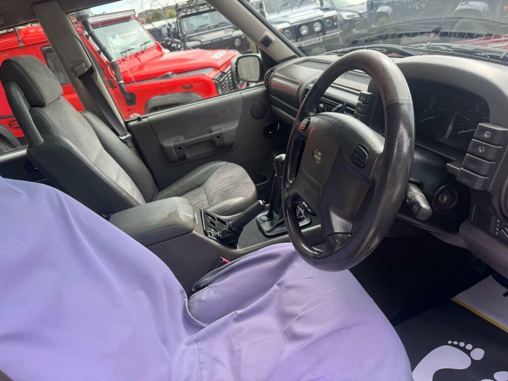 Land Rover Discovery Gs Blue #55