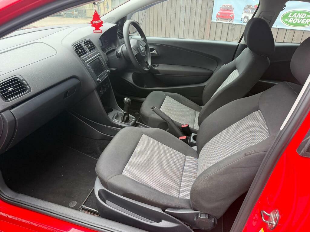 Volkswagen Polo Hatchback Se 2011 Silver #14