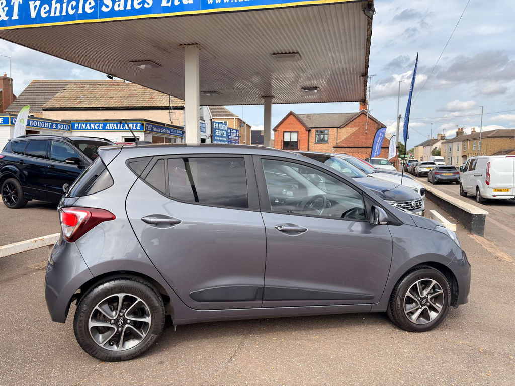 Hyundai I10 Premium Auto EK18EJG #6