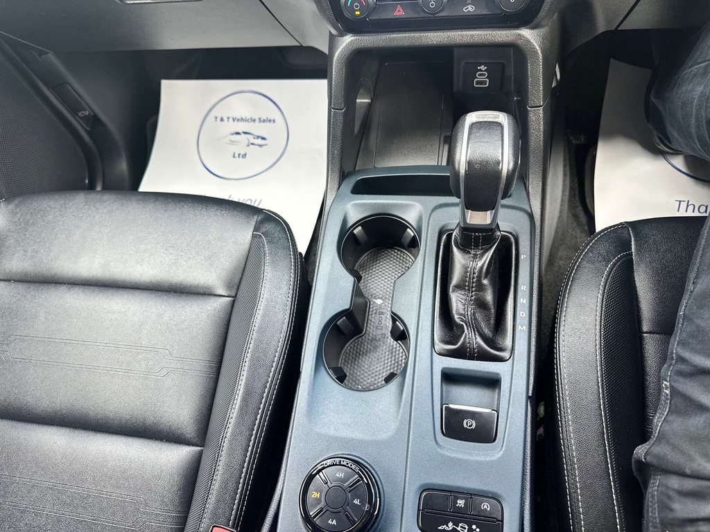 Ford Ranger Pick Up Double Cab Wildtrak 2.0 Ecoblue 205 Black #42