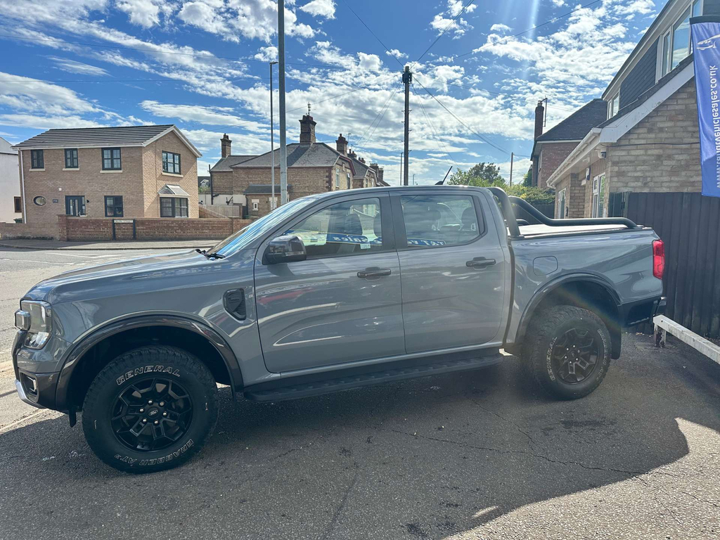 Ford Ranger Pick Up Double Cab Wildtrak 2.0 Ecoblue 205 Black #9