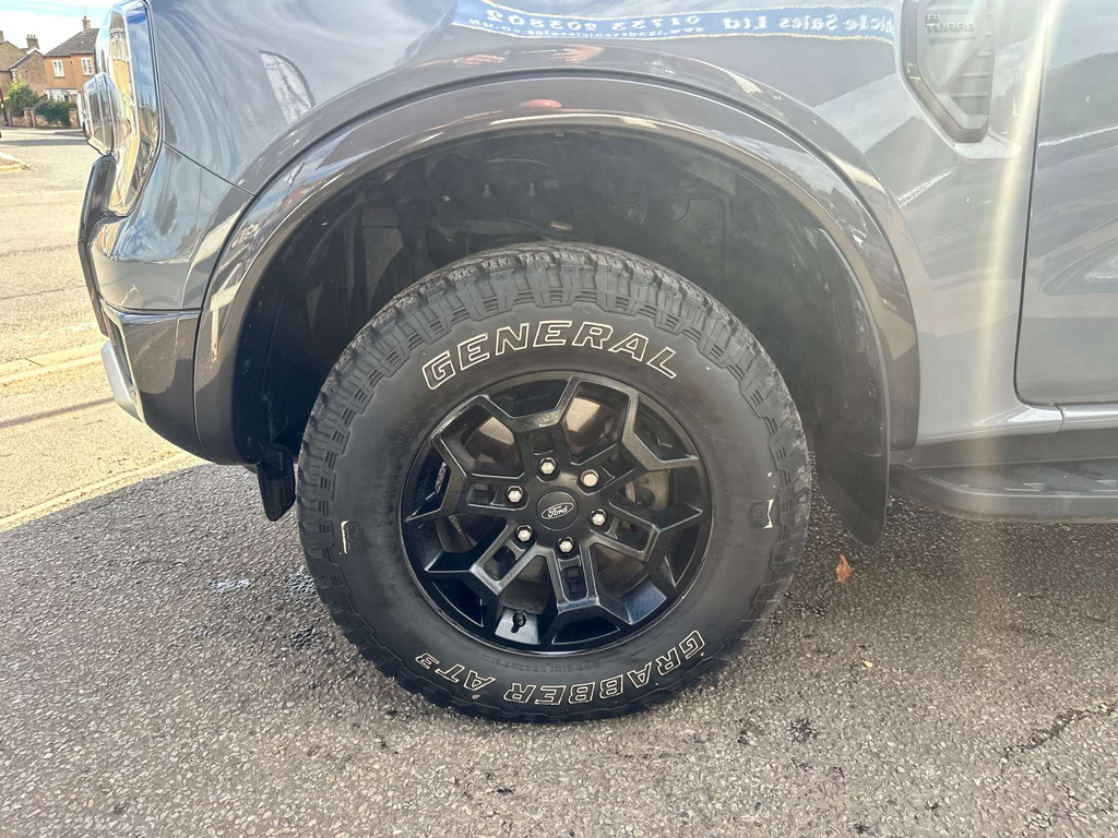 Ford Ranger Pick Up Double Cab Wildtrak 2.0 Ecoblue 205 Black #23