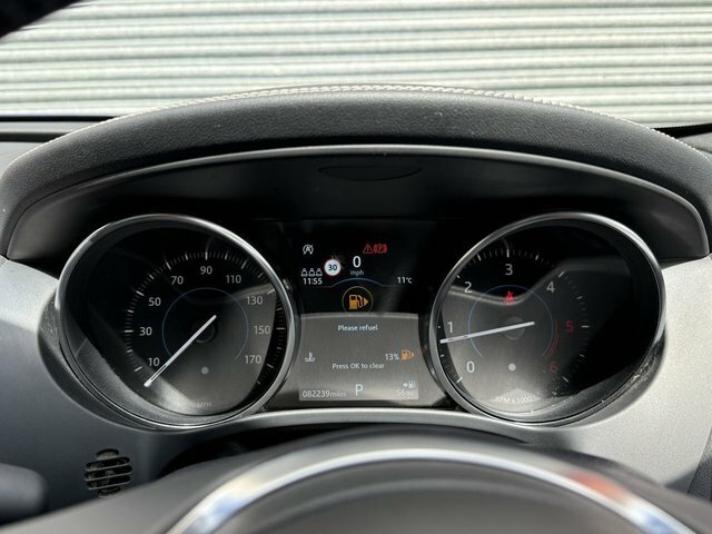 Jaguar F-Pace 2.0 I4 180Ps R-sport Awd Black #26