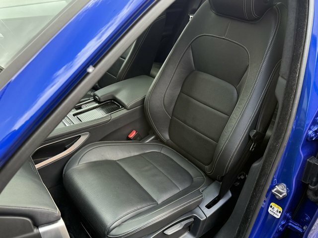 Jaguar F-Pace 2.0 I4 180Ps R-sport Awd Black #18