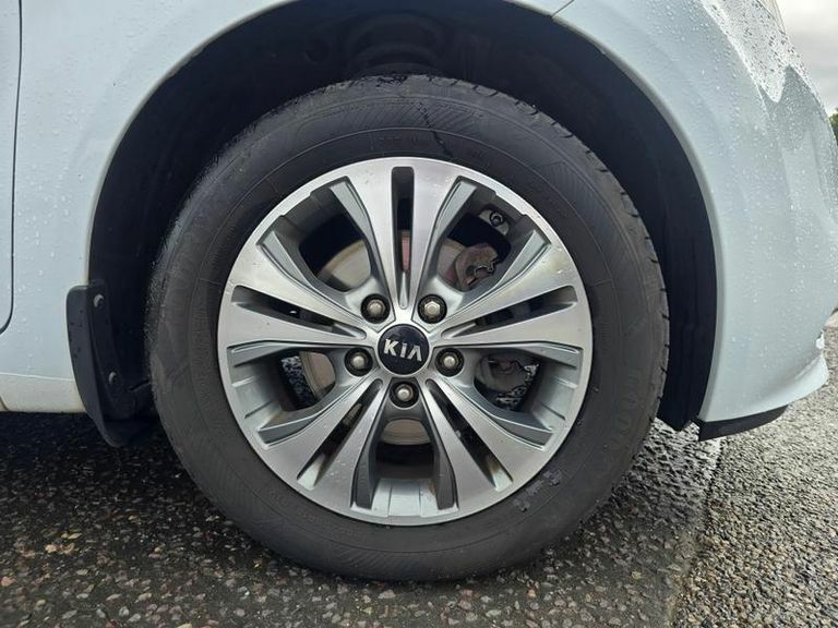 Kia Venga 1.6 Crdi 3 Silver #9