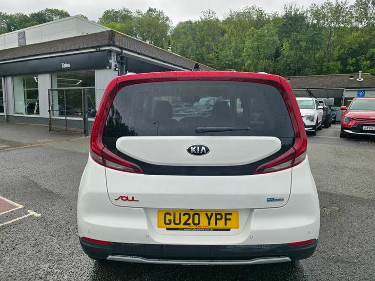 Kia Soul 150Kw First Edition 64Kwh White #4