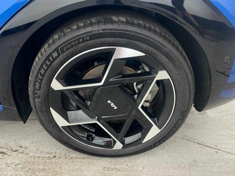 Kia EV4 81.4Kwh Gt-line White #16