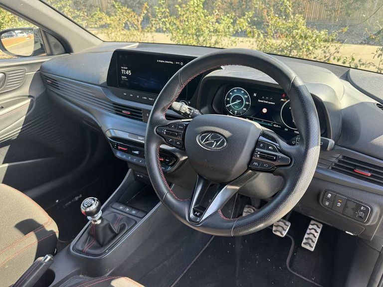 Hyundai I20 Advance White #12
