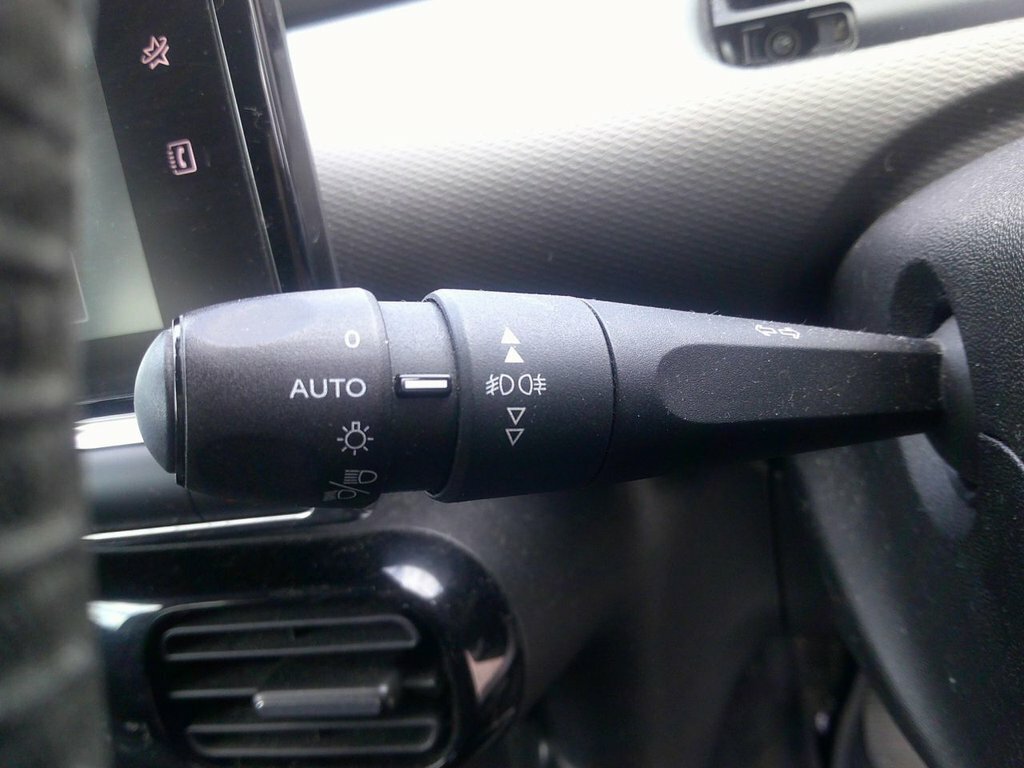 Citroen C4 Cactus Hatchback Red #15