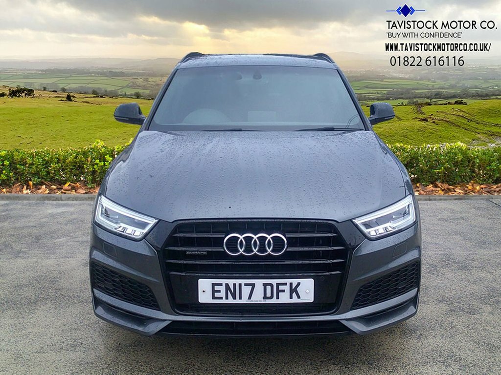 Audi Q3 2L Black Edition EN17DFK Grey #3