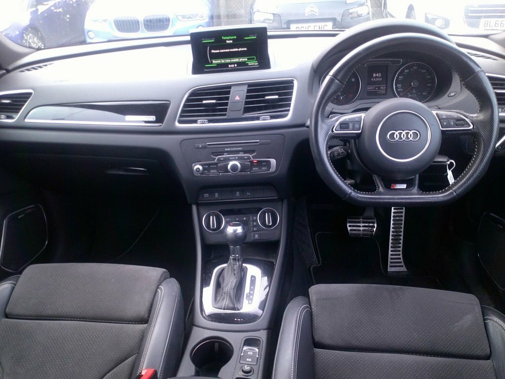 Audi Q3 2L Black Edition EN17DFK Grey #2