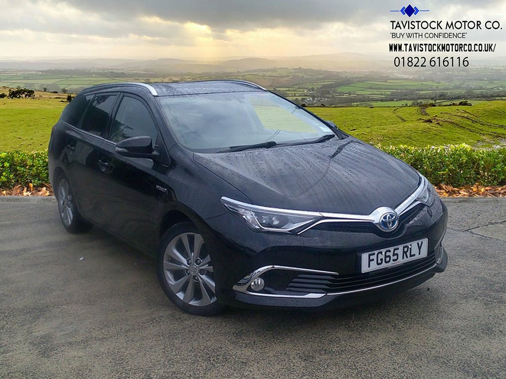 Toyota Auris 1.8L Excel Black