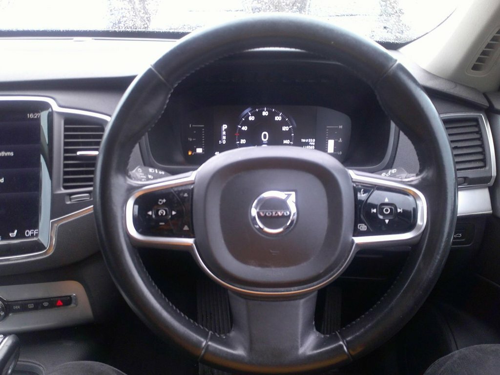 Volvo XC90 2L Momentum Grey #2