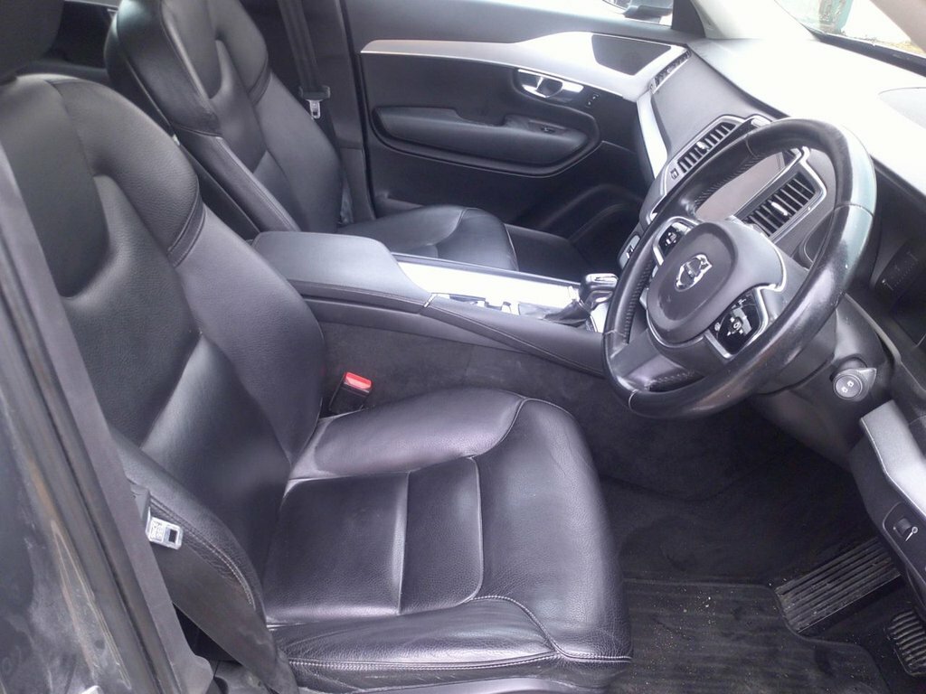 Volvo XC90 2L Momentum Grey #6