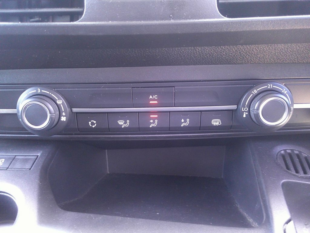 Vauxhall Combo Turbo D Blueinjection Energy XL Mpv Red #20