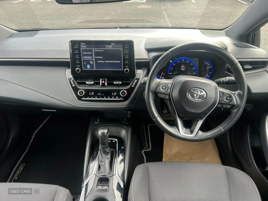 Toyota Corolla 1.8 Vvt-i Hybrid Icon Cvt Black #5