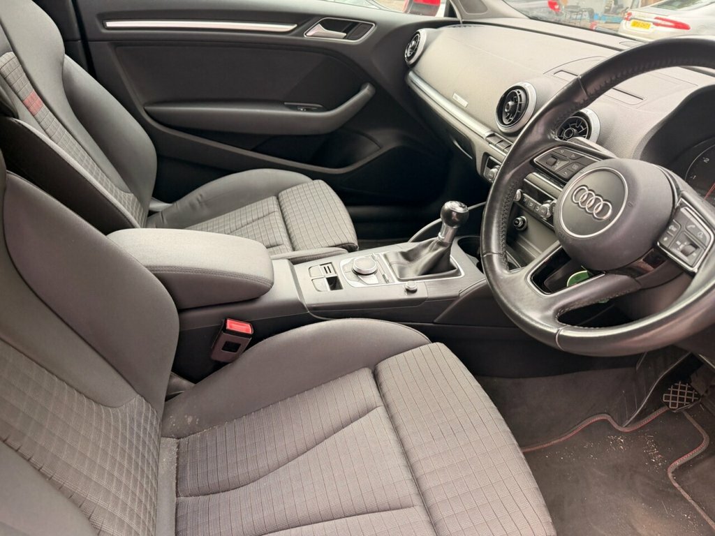 Audi A3 1.6L Sport Red #5