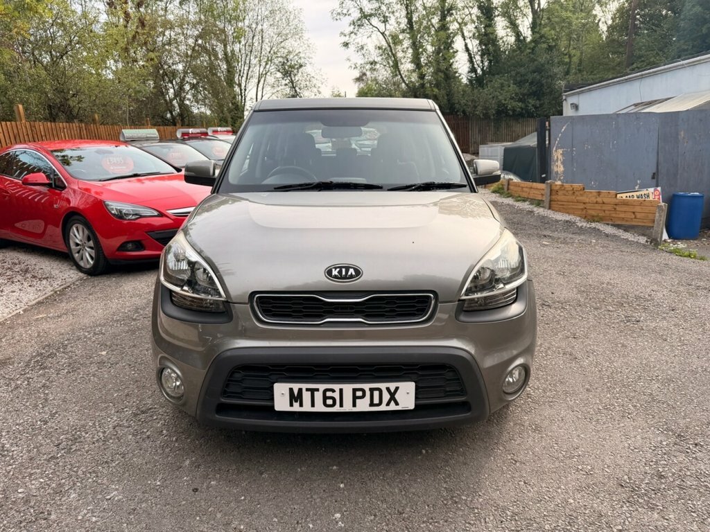 Kia Soul Red #7