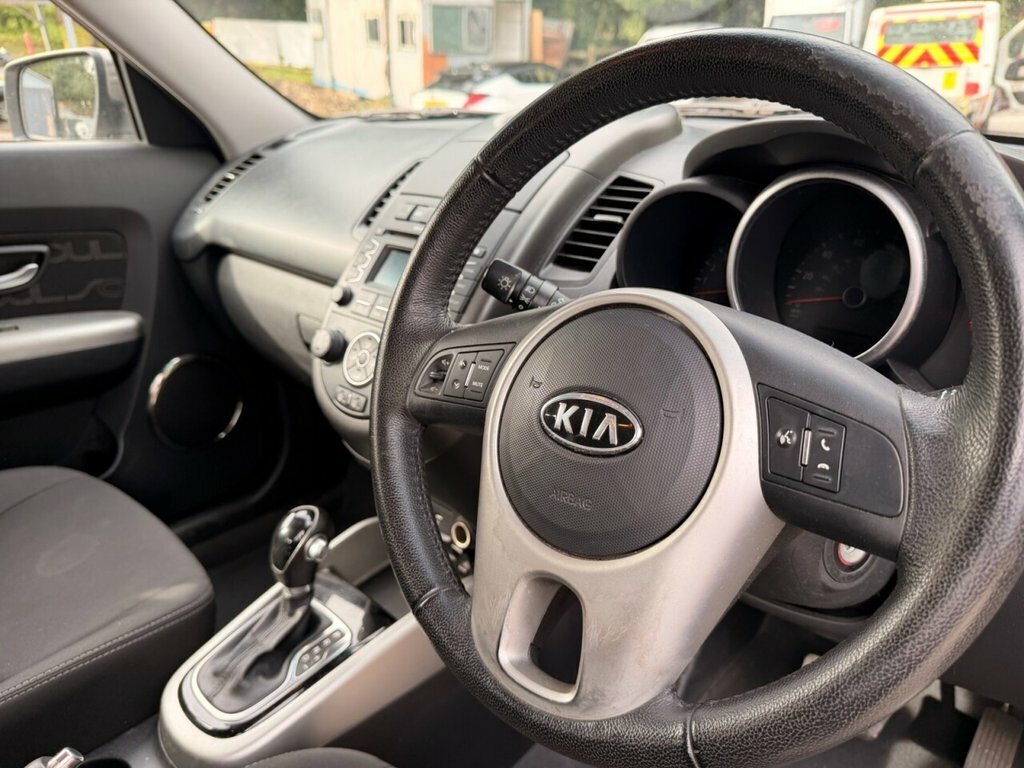 Kia Soul Red #8