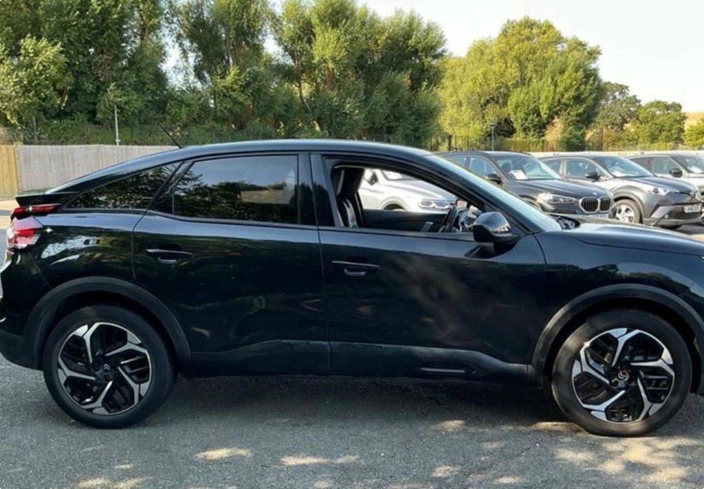 Citroen C4 1.2L Sense Plus Black #2