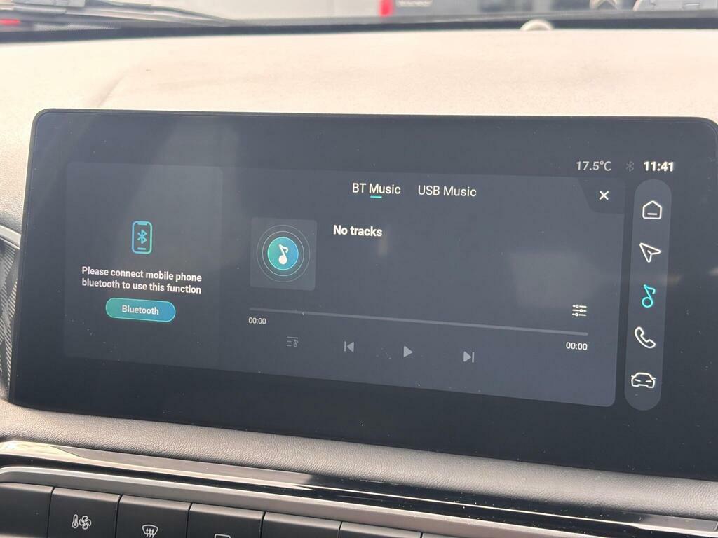 MG MG3 Hybrid Trophy Blue #32