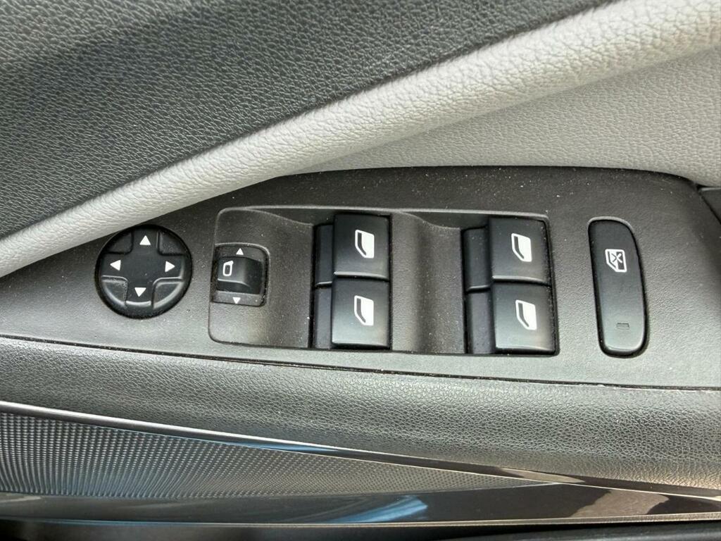 Vauxhall Crossland X Elite Blue #23