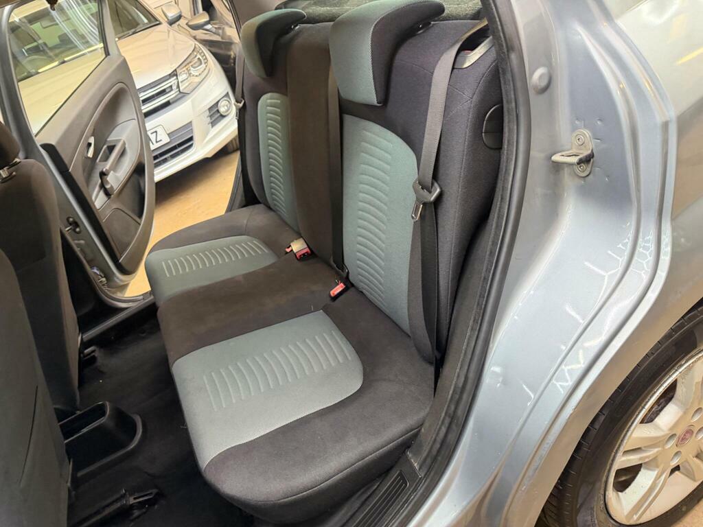 Fiat Grande Punto 1.4L Active Black #21