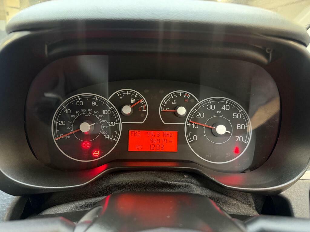 Fiat Grande Punto 1.4L Active Black #27