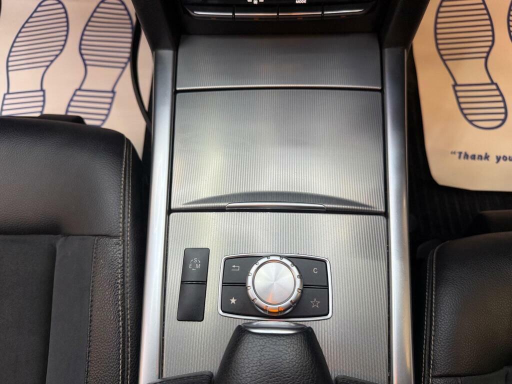 Mercedes-Benz E Class E300dh Bluetec Amg Sport U7335 White #38