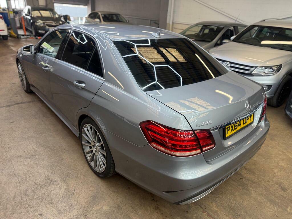 Mercedes-Benz E Class E300dh Bluetec Amg Sport U7335 White #52