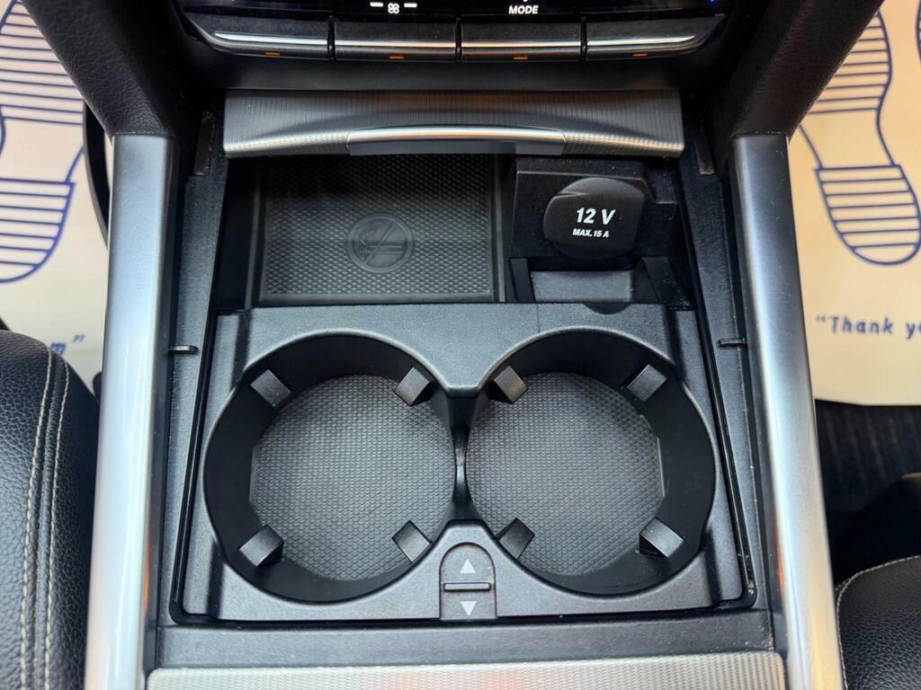 Mercedes-Benz E Class E300dh Bluetec Amg Sport U7335 White #39