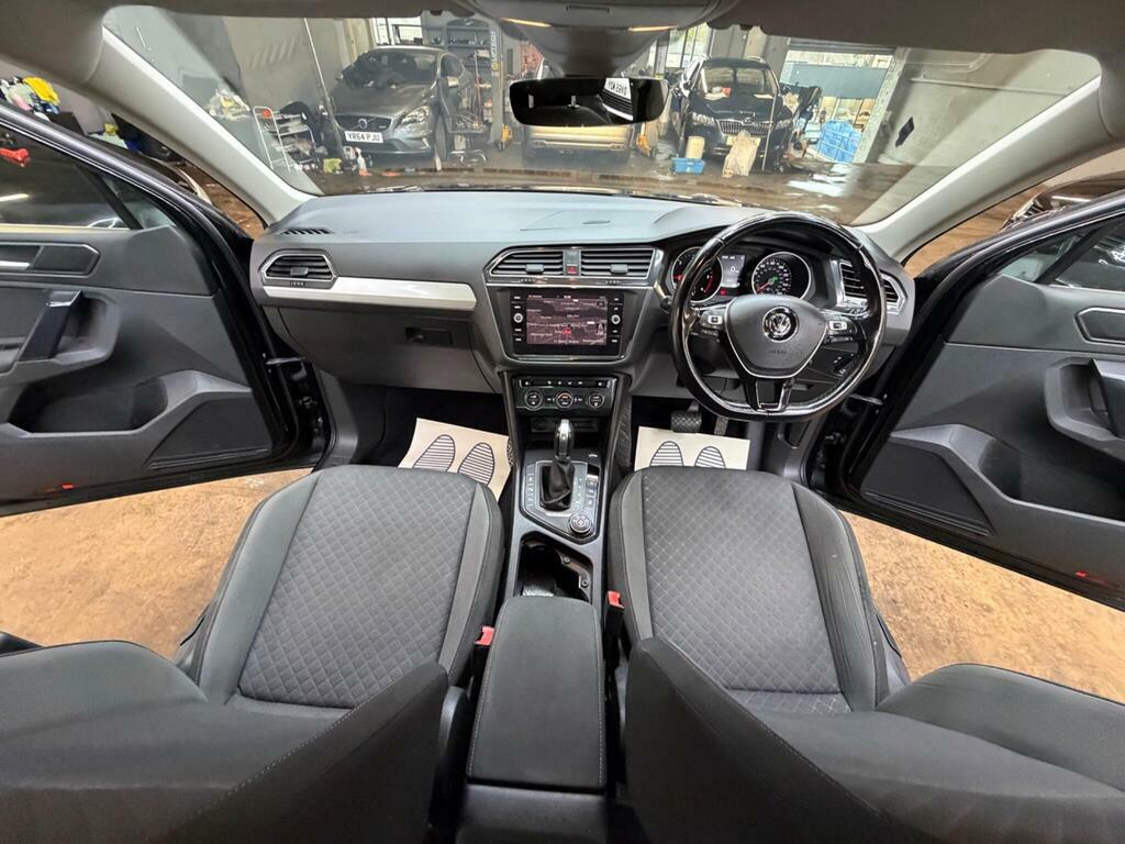 Volkswagen Tiguan 2.0 Tdi Se Navigation Dsg 4Motion Euro 6 S S Black #2