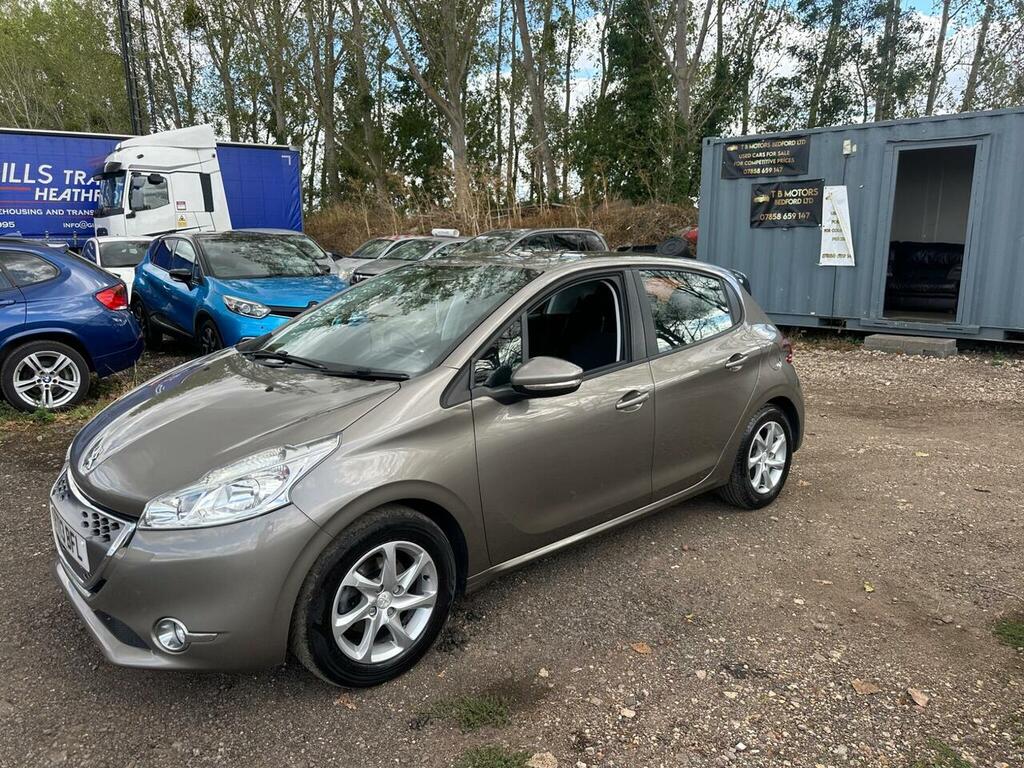 Peugeot 208 208 Access White #10