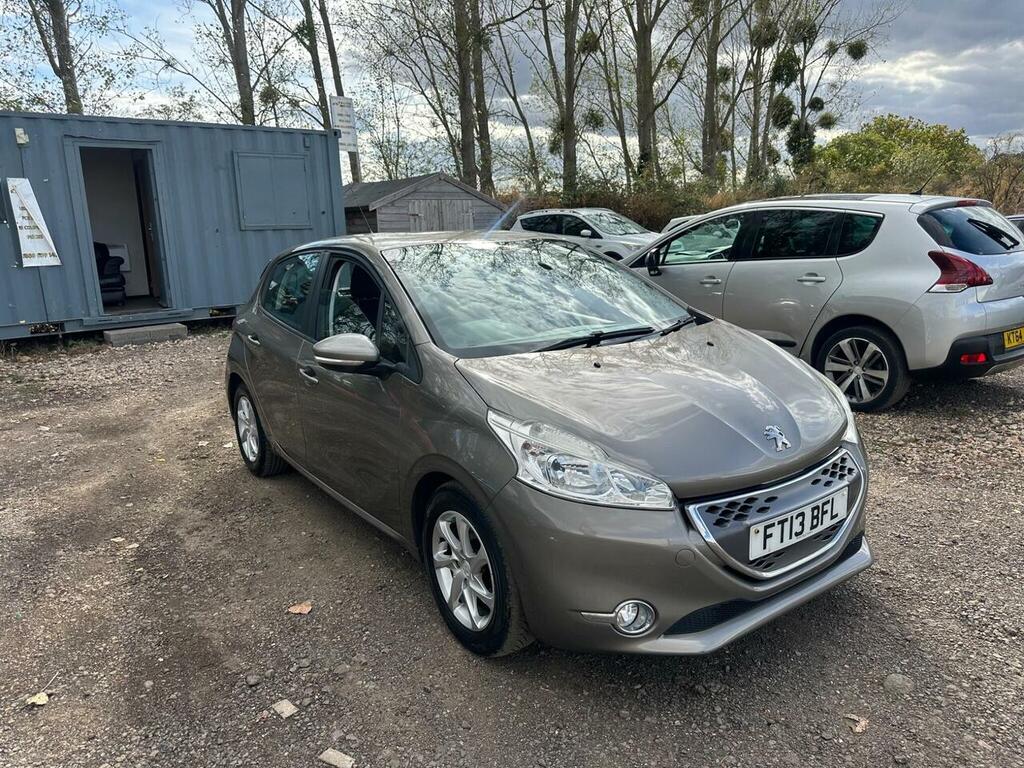 Peugeot 208 1.4 E-hdi Active Egc Euro 5 Ss Grey #5