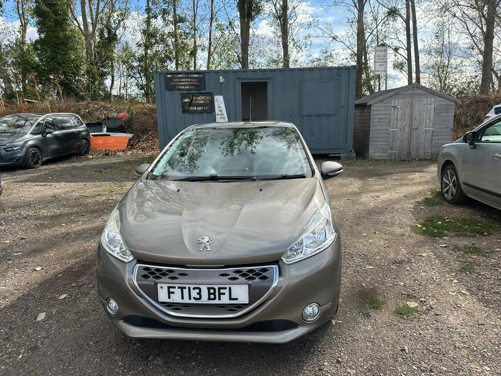Peugeot 208 208 Access White #8