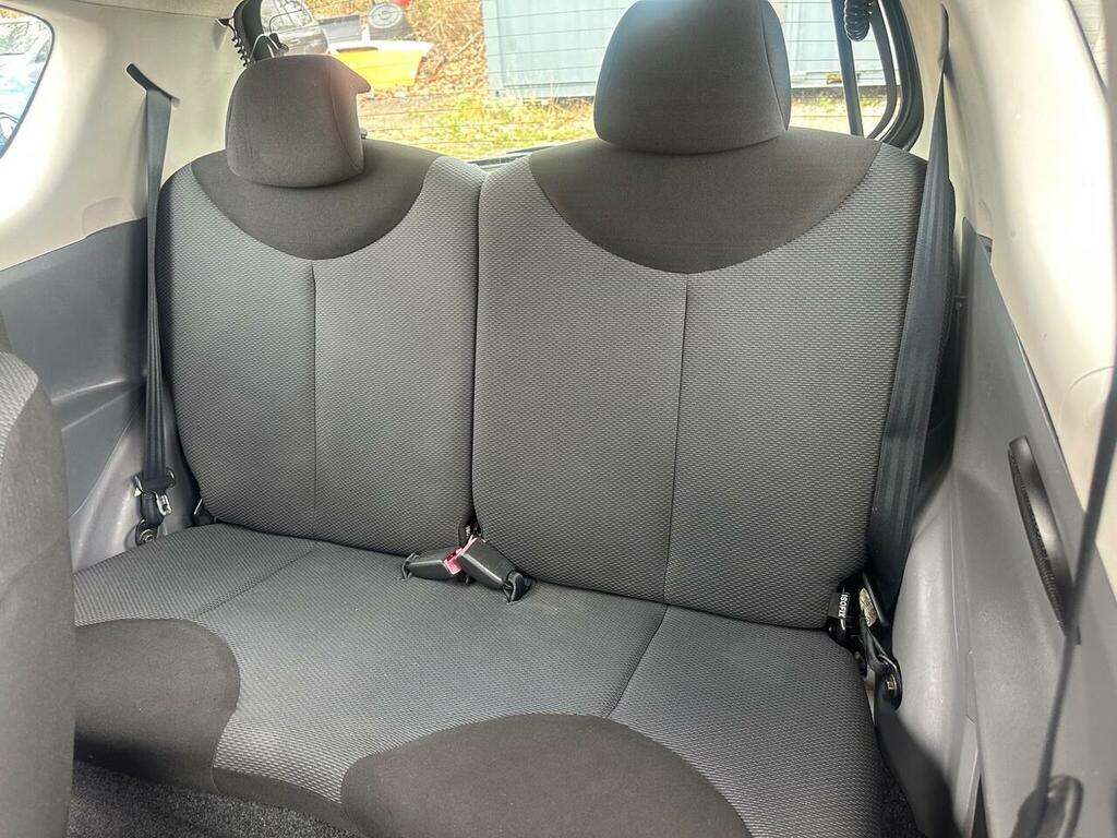 Toyota Aygo Hatchback Grey #25