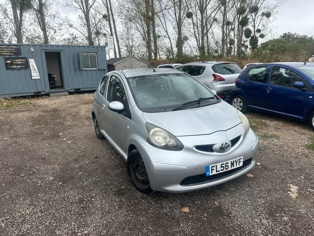Toyota Aygo Hatchback Grey #18