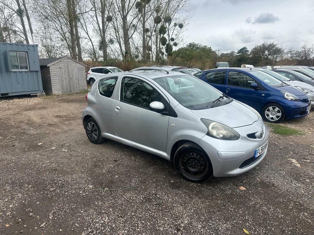 Toyota Aygo Hatchback Grey #15