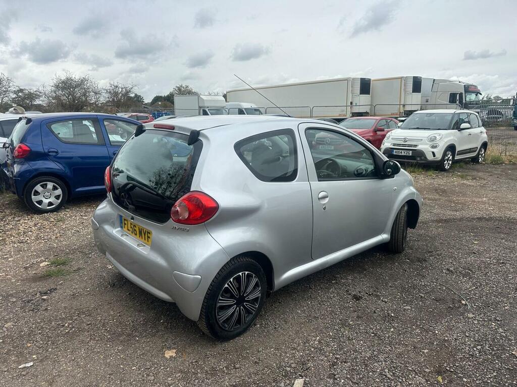 Toyota Aygo Hatchback Grey #8