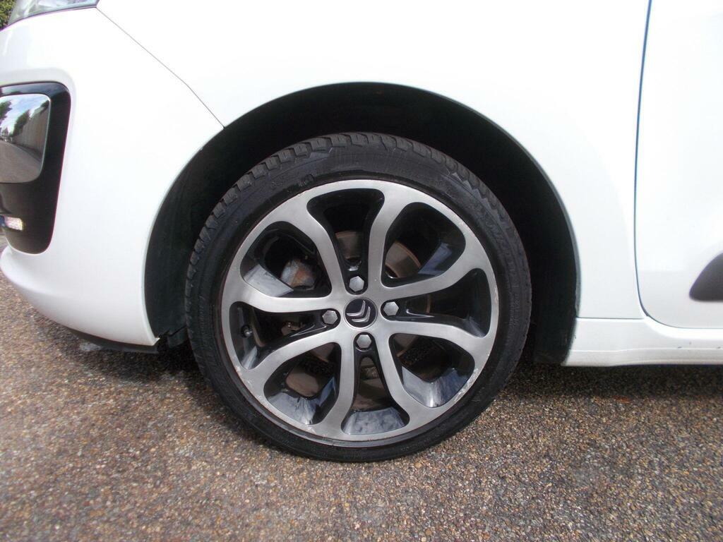 Citroen C3 Picasso Platinum Puretech Grey #15