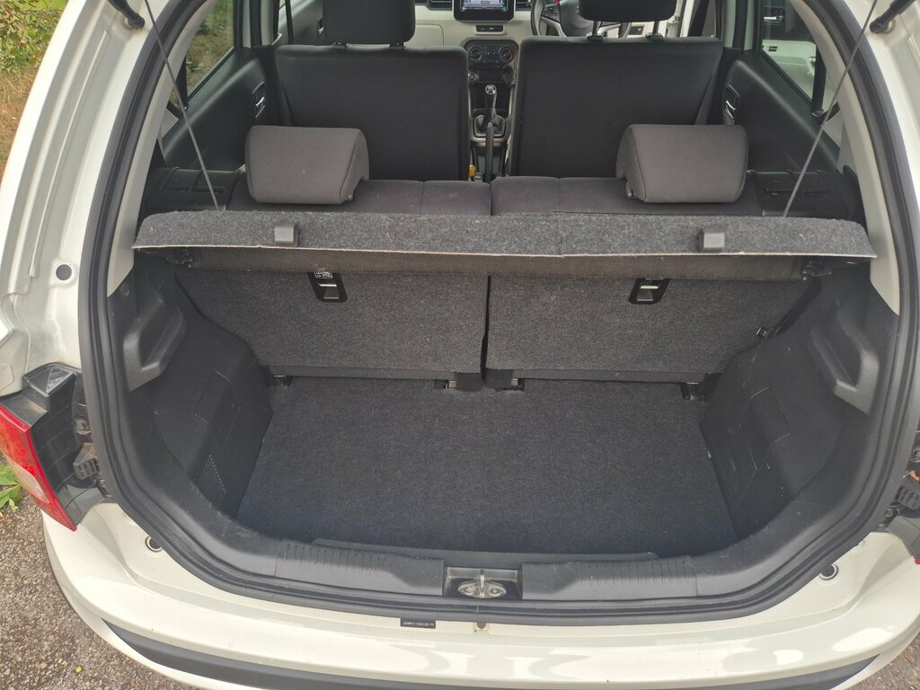 Suzuki Ignis Sz-t Dualjet White #21